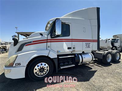 2016 Volvo VNL 6X4 T/A SLEEPER TRUCK TRAC