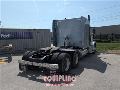 2019 Peterbilt 389 6x4 T/A SLEEPER TRUCK TRAC