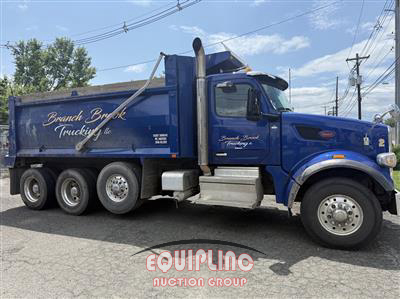 2023 Peterbilt 567 TRI/A DUMP TRUCK TRACTOR