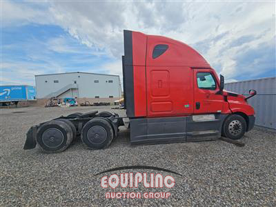2021 Freightliner CASCADIA 6X4 T/A SLEEPER TRUCK