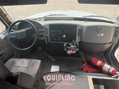 2013 International HC/TC S/A COMMERCIAL BUS
