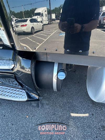 2016 Peterbilt 579 SLEEPER TRUCK