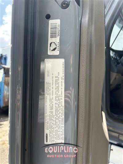 2016 Freightliner CASCADIA 6X4 T/A DAY CAB TRUCK