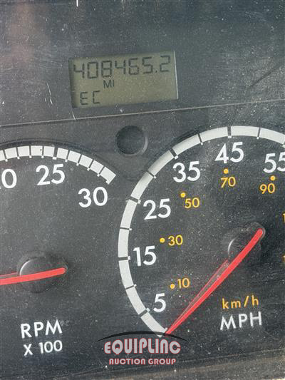 2003 Sterling L9500 SERIES TRI/A DUMP TRUCK