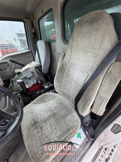 2003 Sterling L9500 SERIES TRI/A DUMP TRUCK