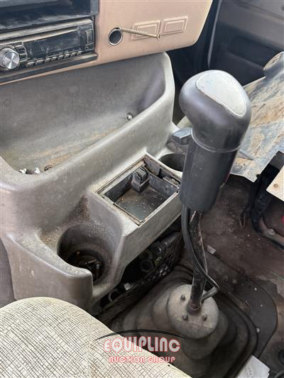 2003 Sterling L9500 SERIES TRI/A DUMP TRUCK
