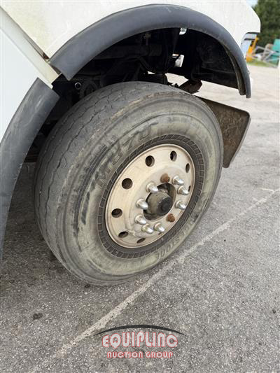 2003 Sterling L9500 SERIES TRI/A DUMP TRUCK
