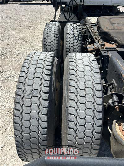 2020 International LT625 6X4 T/A SLEEPER TRUCK TR