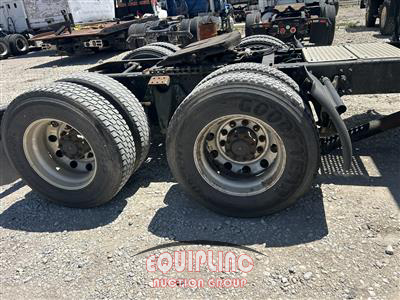 2020 International LT625 6X4 T/A SLEEPER TRUCK TR