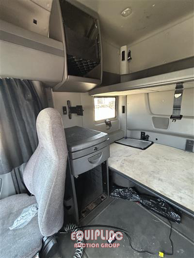 2020 International LT625 6X4 T/A SLEEPER TRUCK TR
