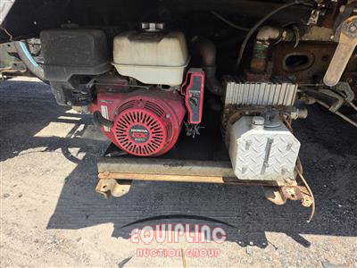 2017 Ford F-550 XL S/A 4WD PUMP TRUCK