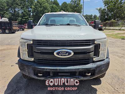 2017 Ford F-550 XL S/A 4WD PUMP TRUCK