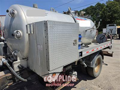 2017 Ford F-550 XL S/A 4WD PUMP TRUCK