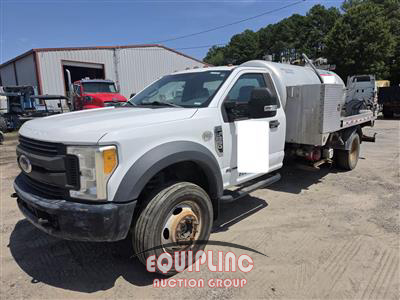 2017 Ford F-550 XL S/A 4WD PUMP TRUCK