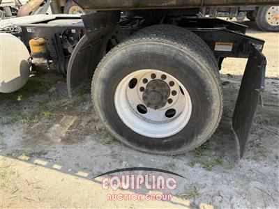 2012 Freightliner CASCADIA 4X2 S/A DAY CAB TRUCK