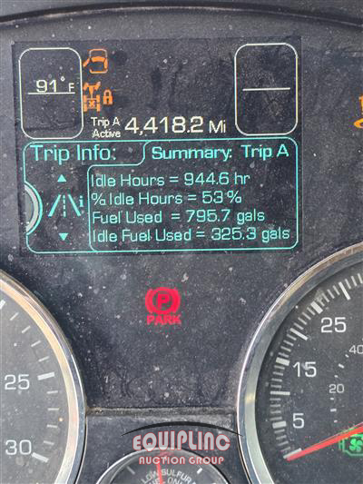 2019 Kenworth T680 6X4 T/A SLEEPER TRUCK TRA