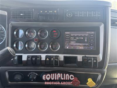 2013 Kenworth W900 6X4 T/A WRECKER