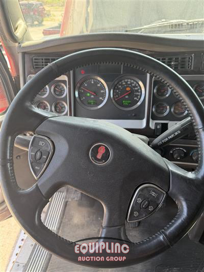 2013 Kenworth W900 6X4 T/A WRECKER