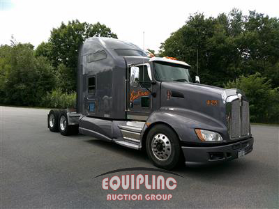 2016 Kenworth T660 6X4 T/A SLEEPER TRUCK TRA