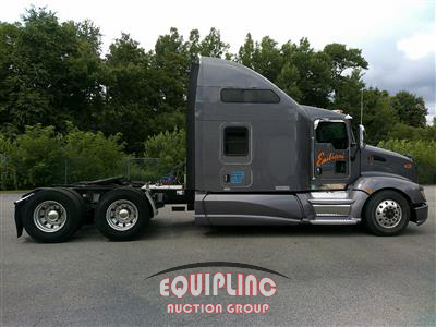 2016 Kenworth T660 6X4 T/A SLEEPER TRUCK TRA