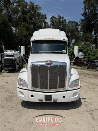 2020 Peterbilt 579