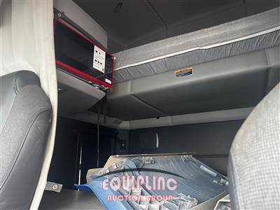 2022 Kenworth T680