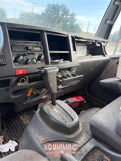 2012 Isuzu NPR-HD