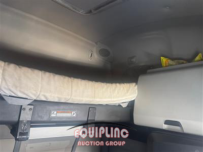 2020 Freightliner CASCADIA