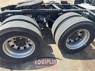 2020 Freightliner CASCADIA