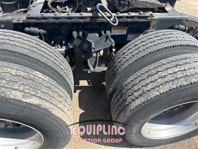2020 Freightliner CASCADIA