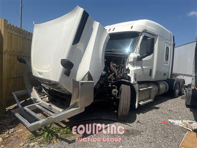 2021 Freightliner CASCADIA 126 6X4 T/A SLEEPER T