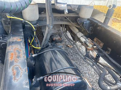 2021 Freightliner CASCADIA 126 6X4 T/A SLEEPER T