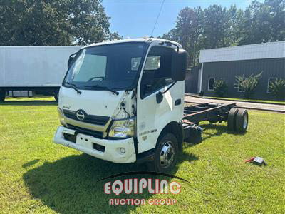 2016 Hino 740