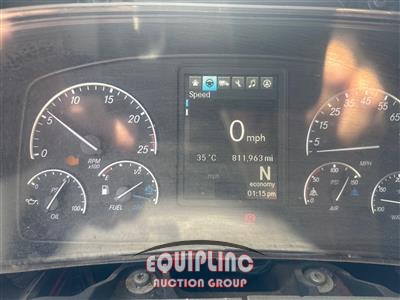 2021 Freightliner CASCADIA 126 6X4 T/A SLEEPER T