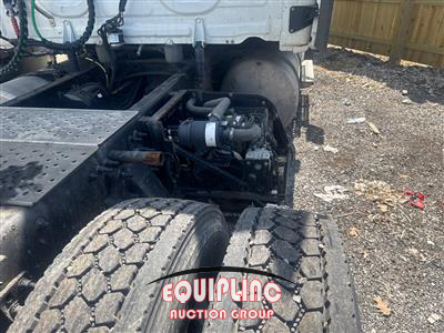 2021 Freightliner CASCADIA 126 6X4 T/A SLEEPER T