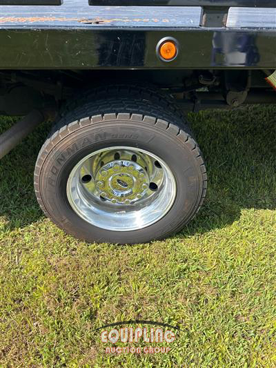 2022 Ford F-550