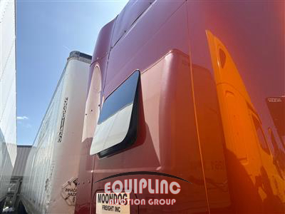 2019 International LT625 6X4 T/A SLEEPER TRUCK TR