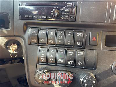 2019 International LT625 6X4 T/A SLEEPER TRUCK TR