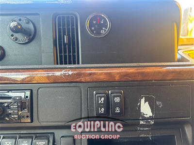 2019 International LT625 6X4 T/A SLEEPER TRUCK TR