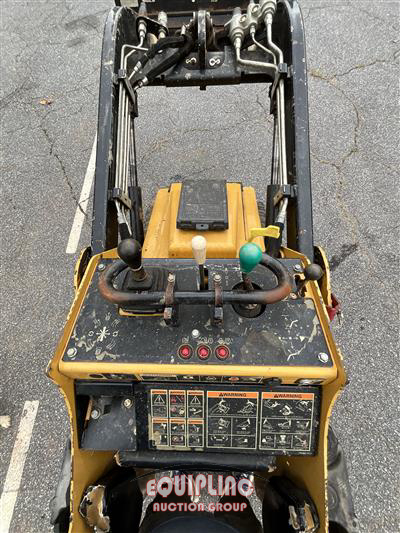 2019 Vermeer S925TX MINI STAND ON SKIDSTEER