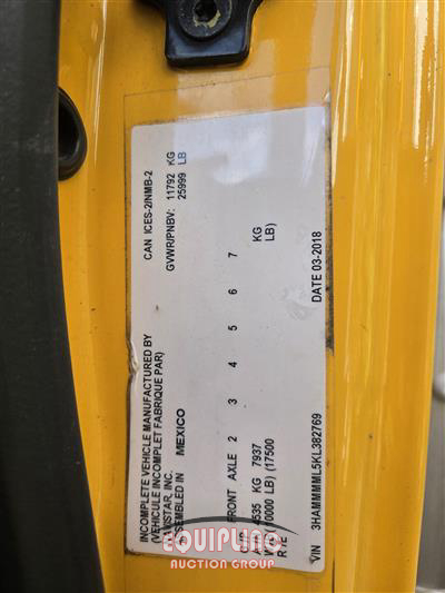 2019 International 4300 4X2 S/A 26FT NON CDL BOX 