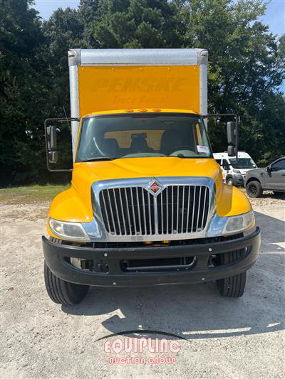 2019 International DuraStar 4300