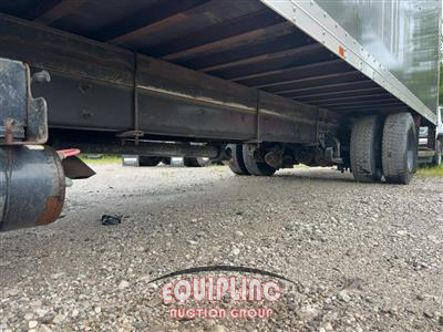 2015 International 4300 4X2 S/A 26FT NON CDL BOX 