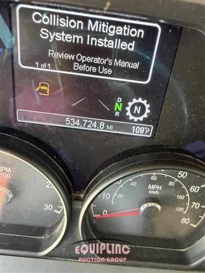 2020 Peterbilt 579 6X4 T/A SLEEPER TRUCK TRAC