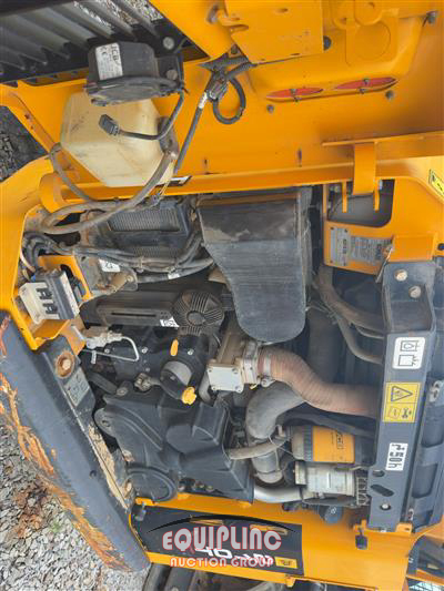 2018 JCB 210T LOADER