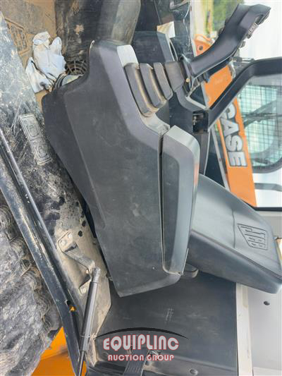 2018 JCB 210T LOADER