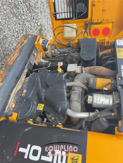 2018 JCB 210T LOADER