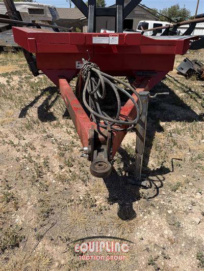 2022 CLOVERDALE MEGA BALE CARRIER