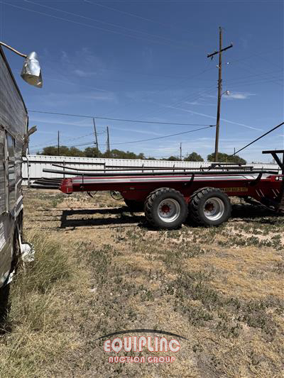 2022 CLOVERDALE MEGA BALE CARRIER