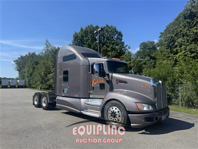 2016 Kenworth T660 6X4 T/A SLEEPER TRUCK TRA